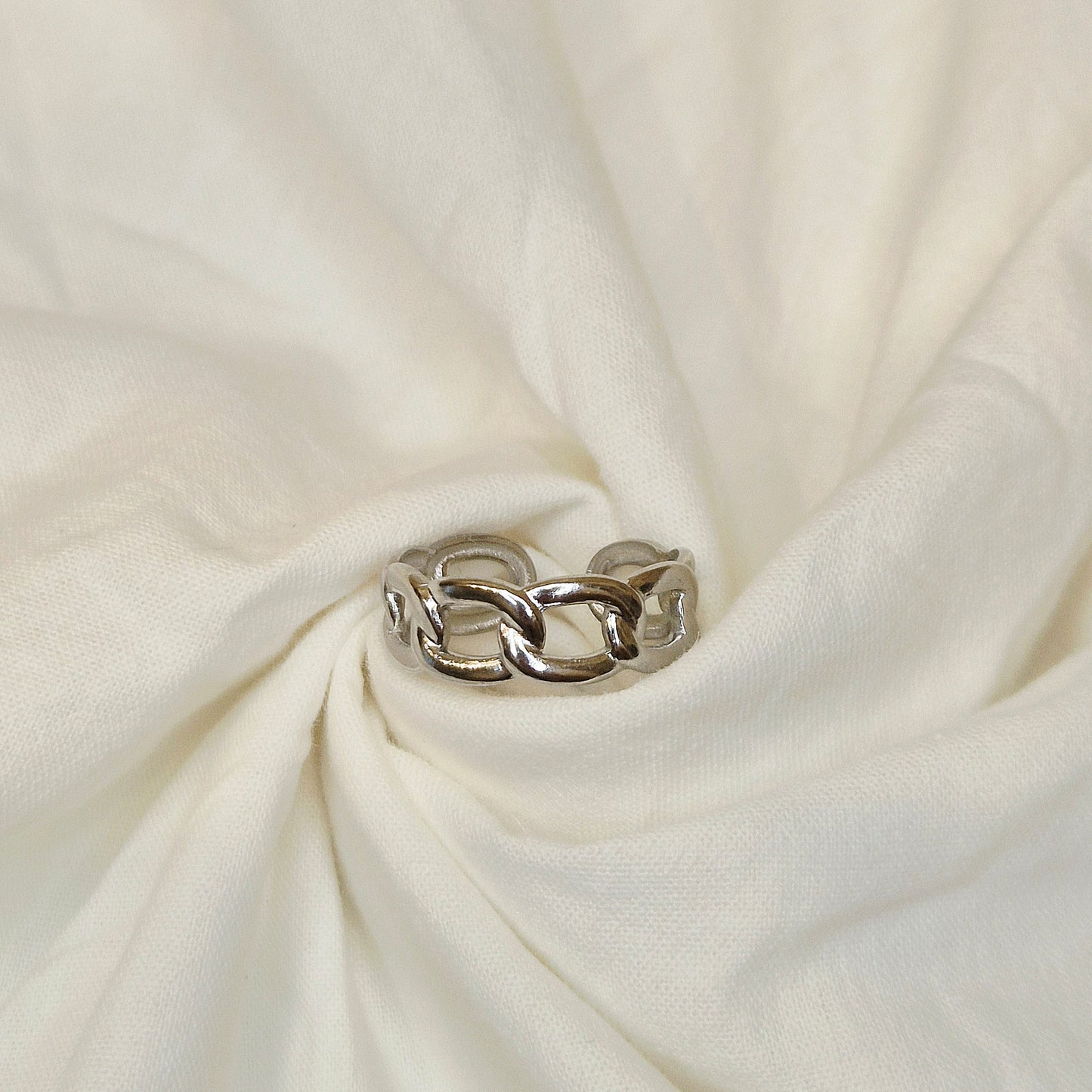 Grumy Ring